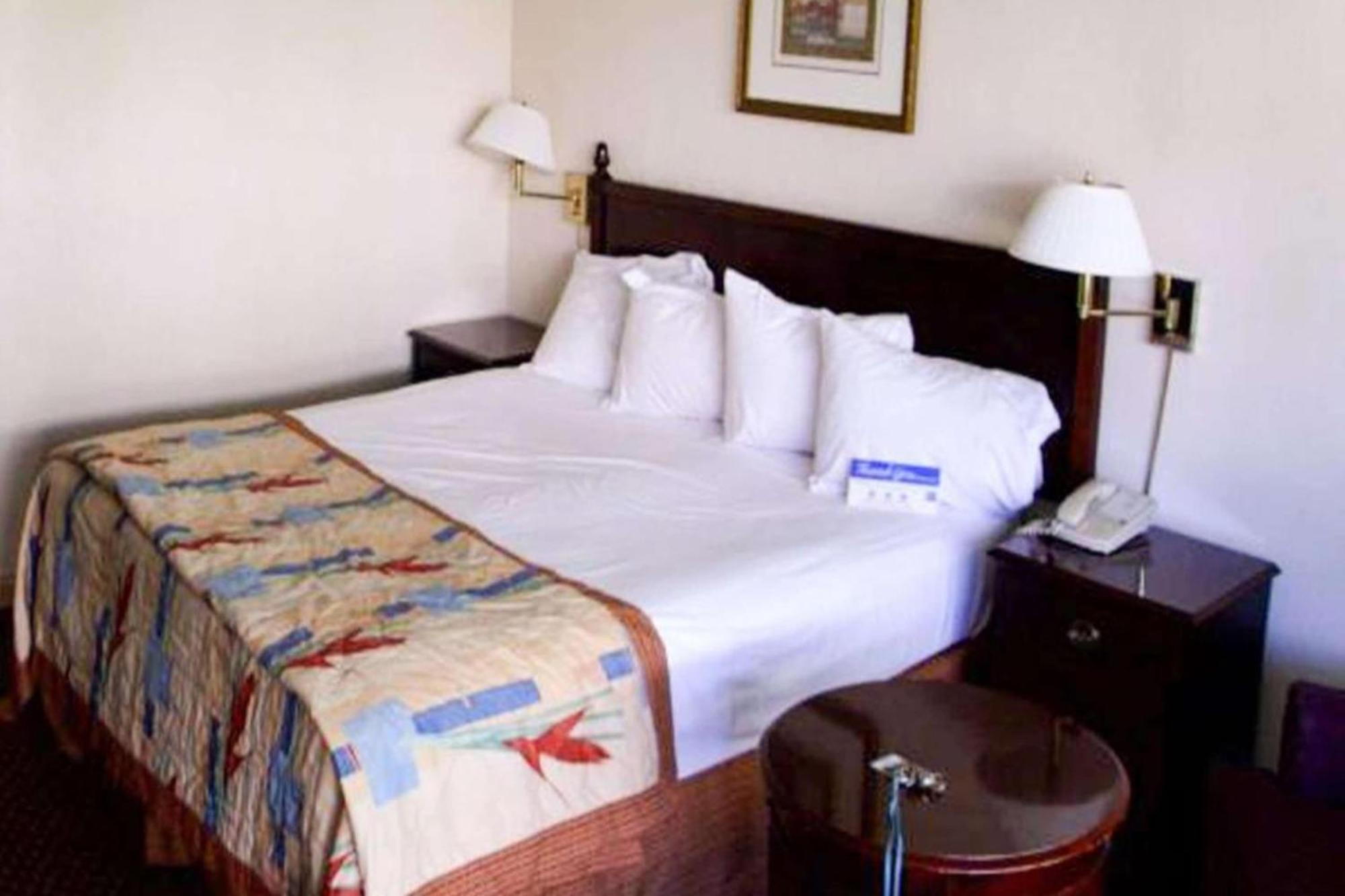 Super Inn&Suites Milledgeville Bagian luar foto
