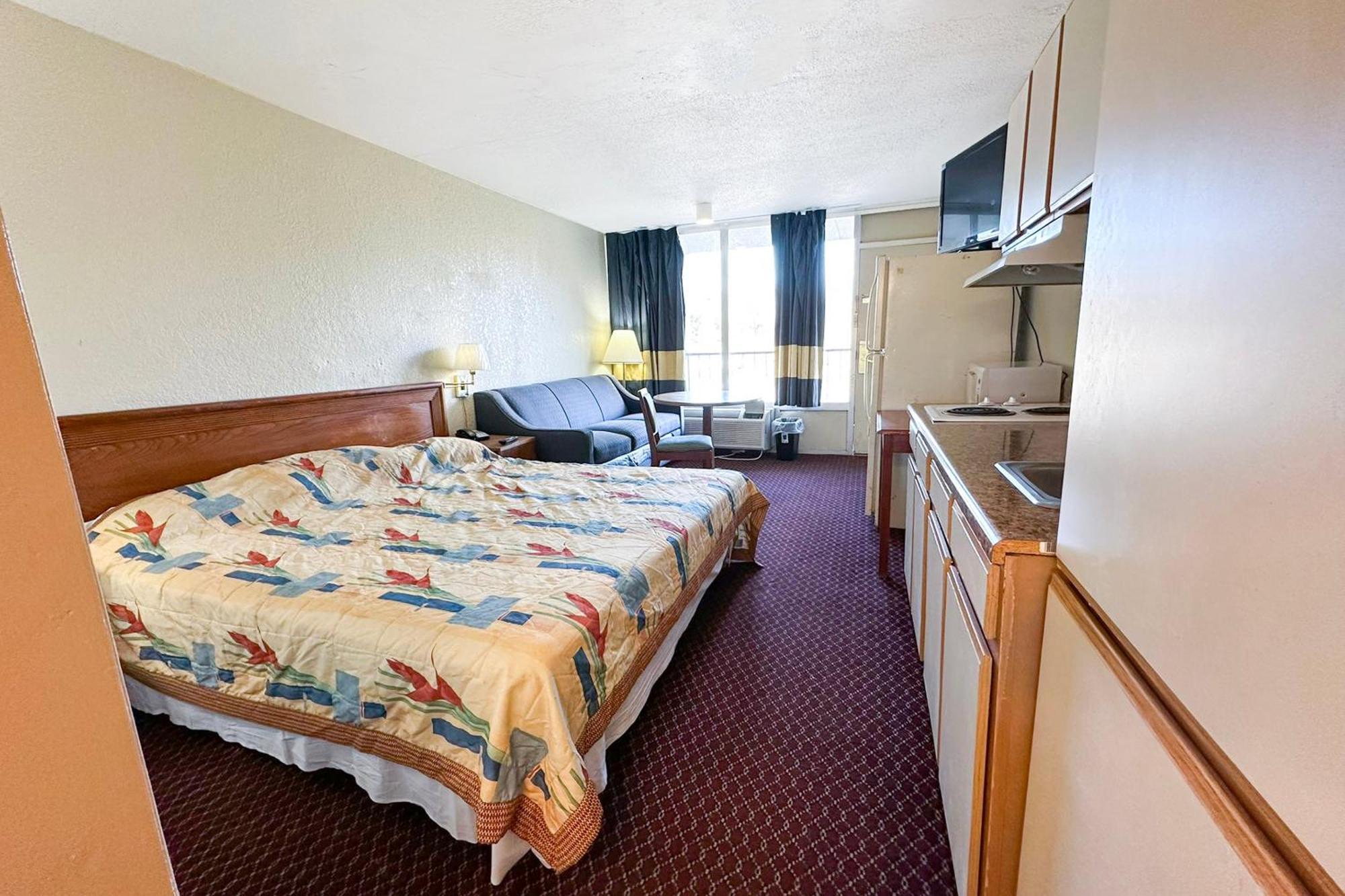 Super Inn&Suites Milledgeville Bagian luar foto