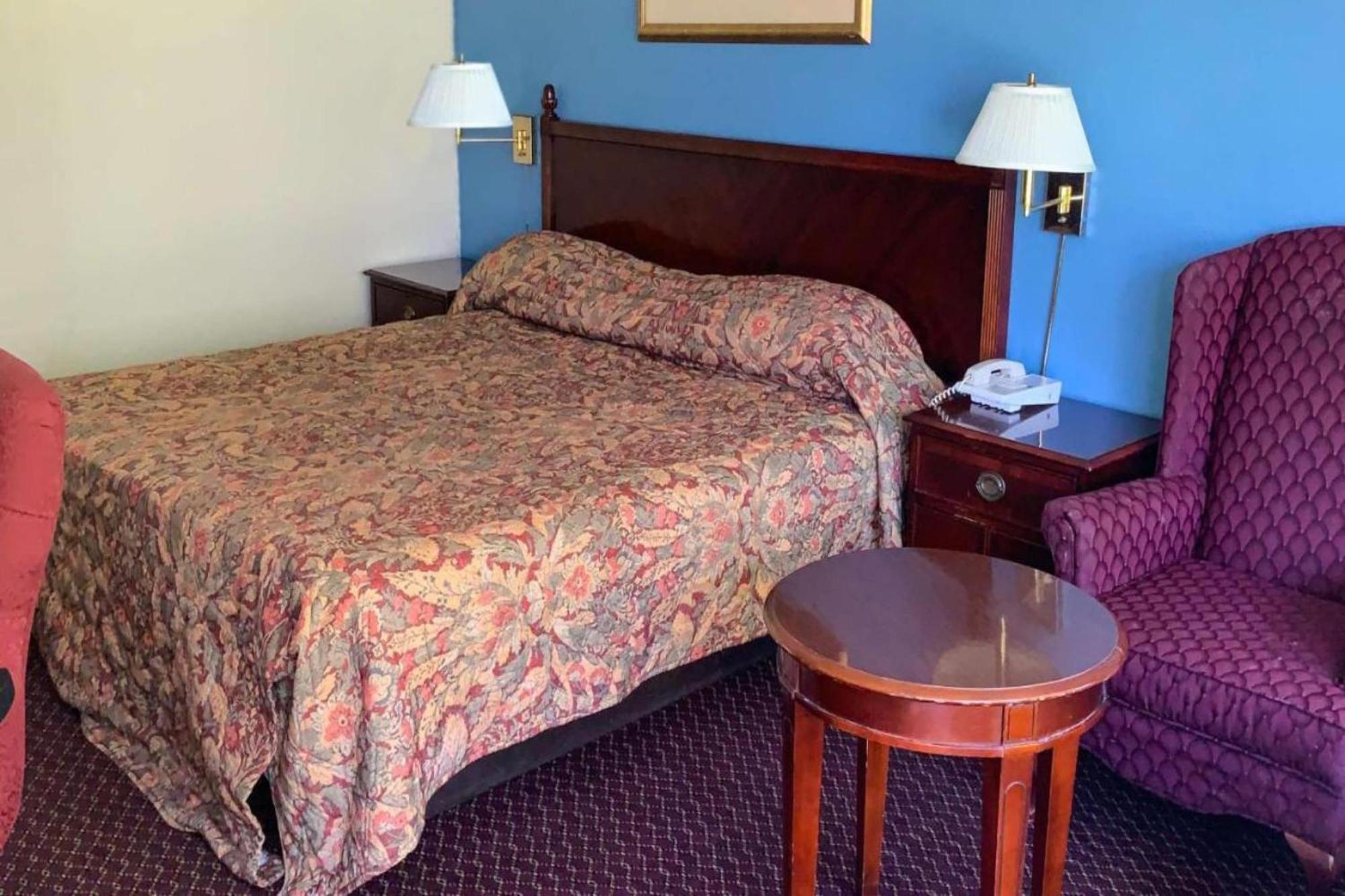 Super Inn&Suites Milledgeville Bagian luar foto